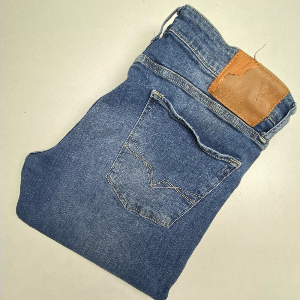 Guess Slim Straight, 36 X 32